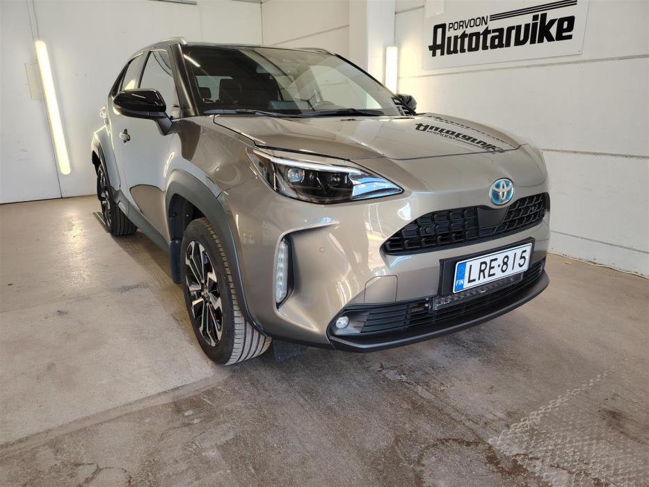 TOYOTA Yaris Cross 2022