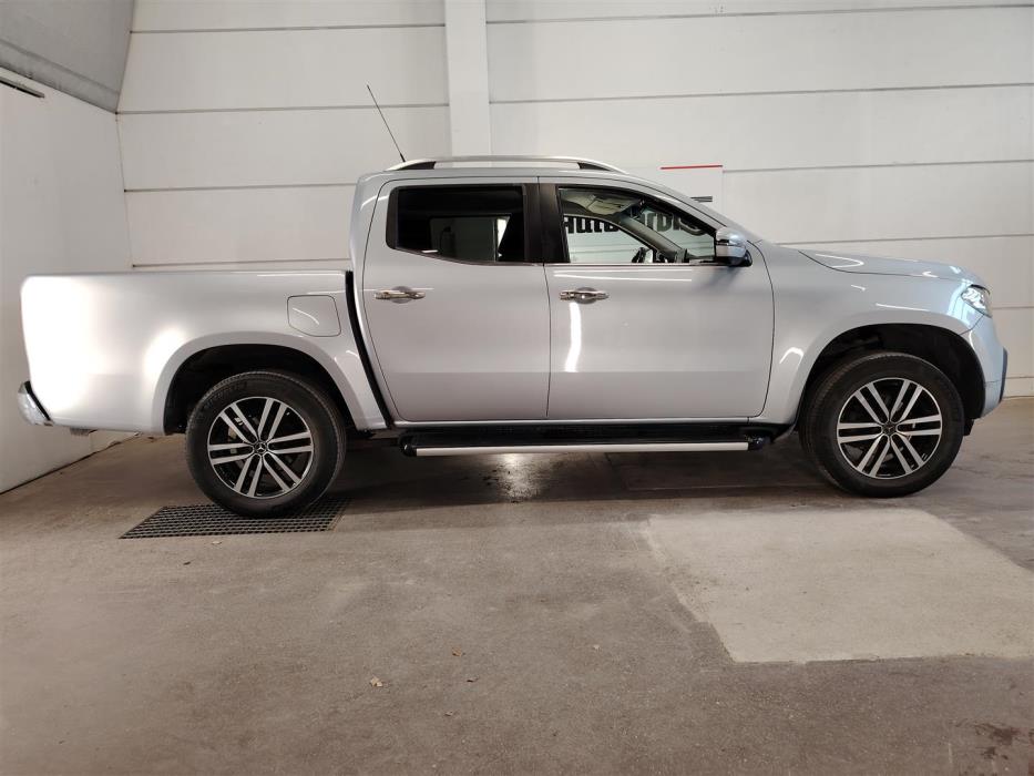 MERCEDES-BENZ X 2018