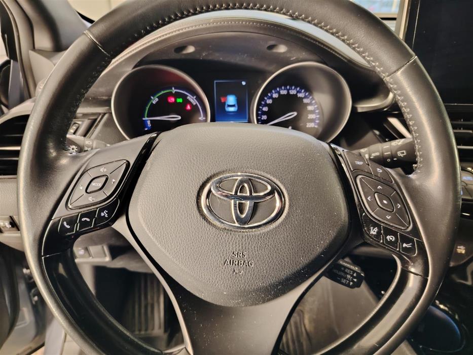 TOYOTA C-HR 2022
