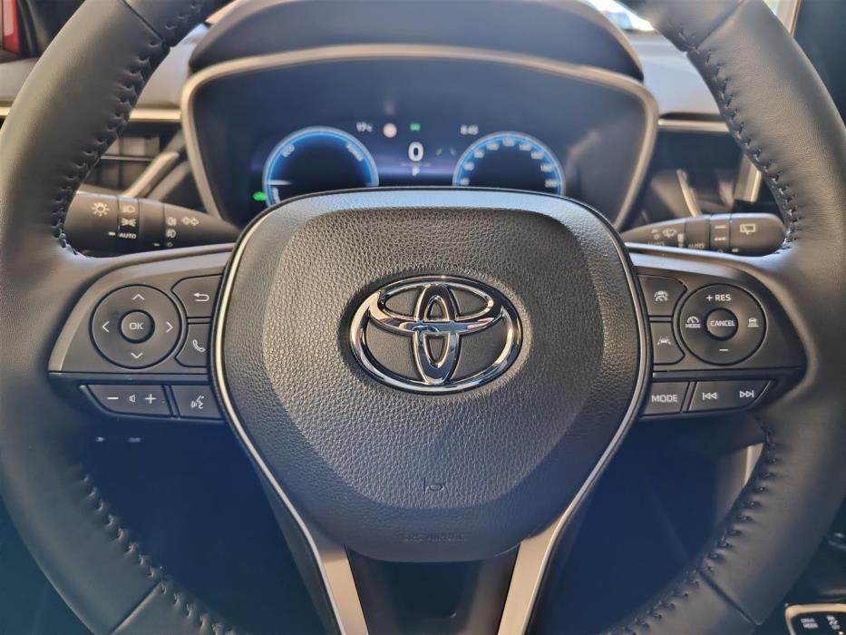 TOYOTA Corolla Cross 2024