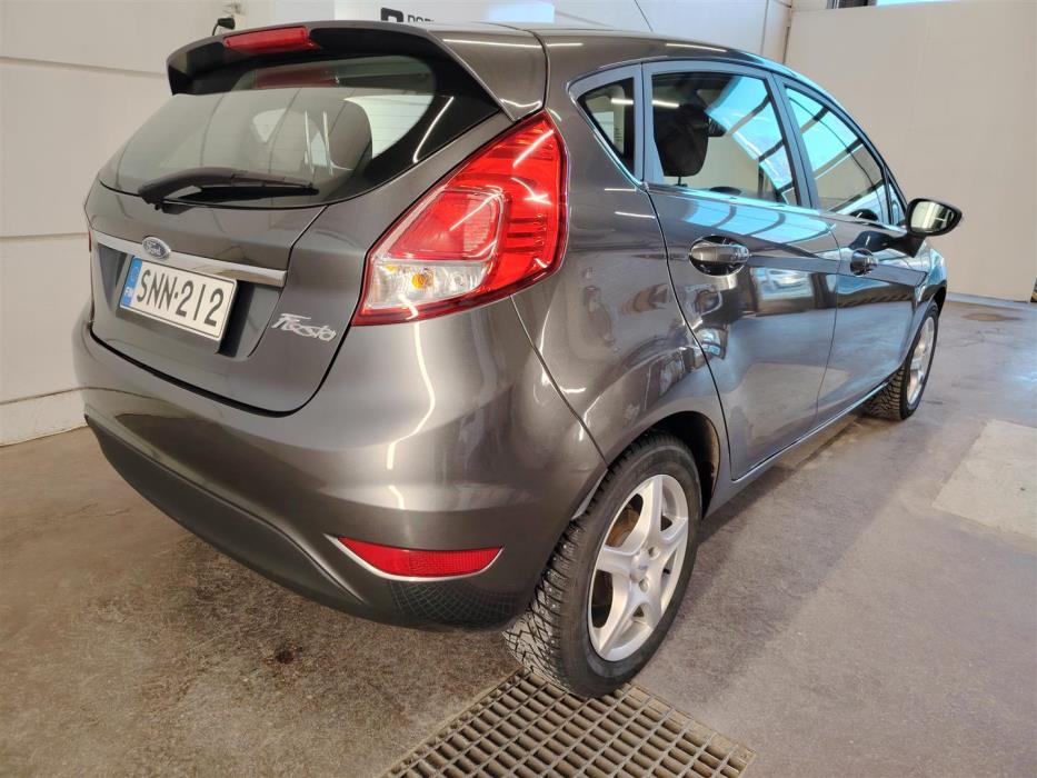 FORD FIESTA 2015