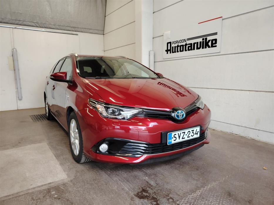 TOYOTA AURIS 2019