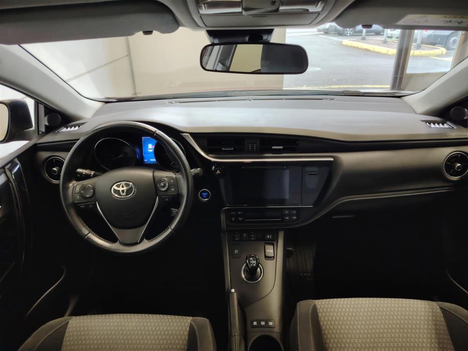 TOYOTA AURIS 2019