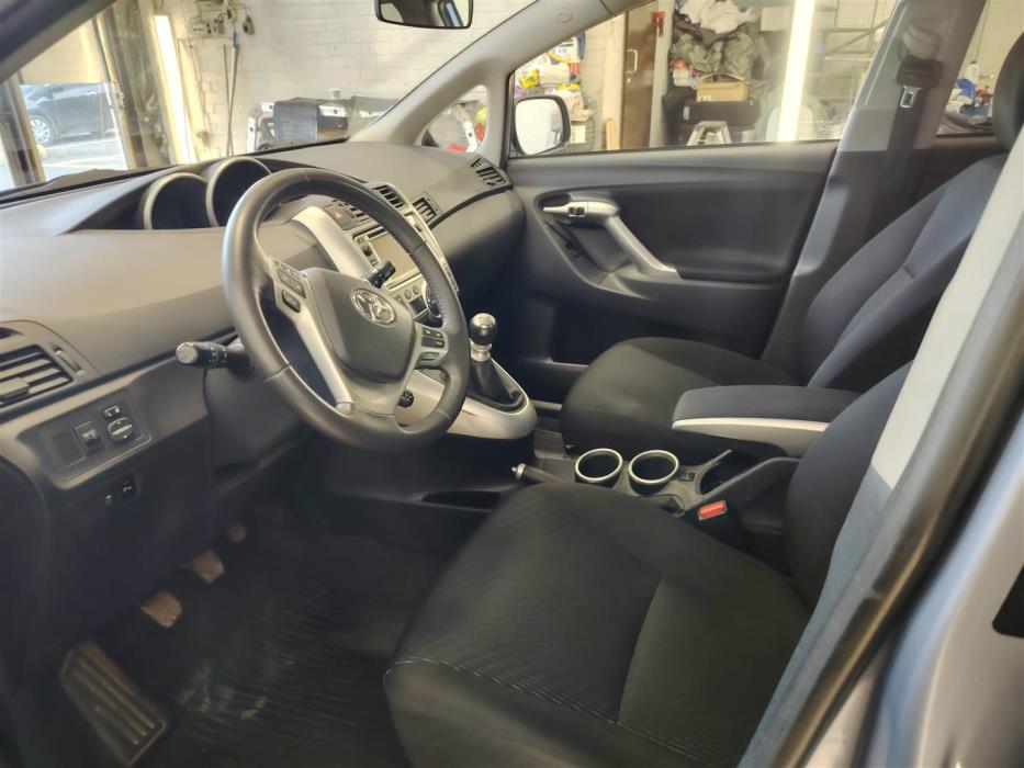 TOYOTA VERSO 2013