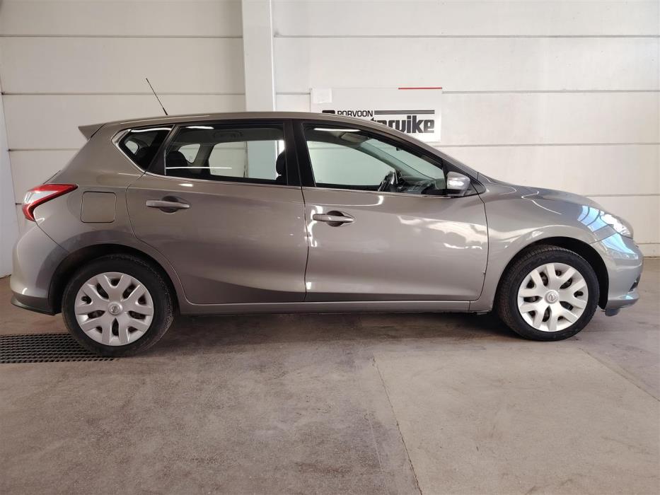 NISSAN Pulsar 2015
