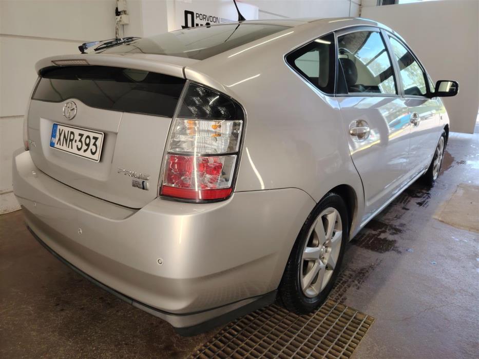 TOYOTA PRIUS 2005