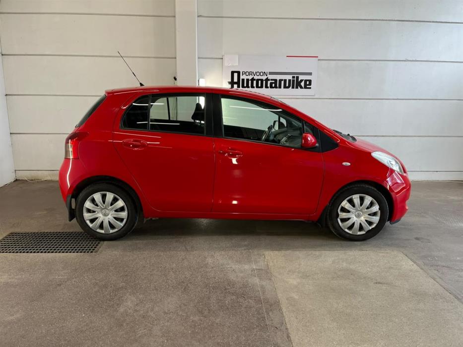 TOYOTA YARIS 2008