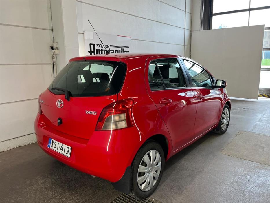 TOYOTA YARIS 2008