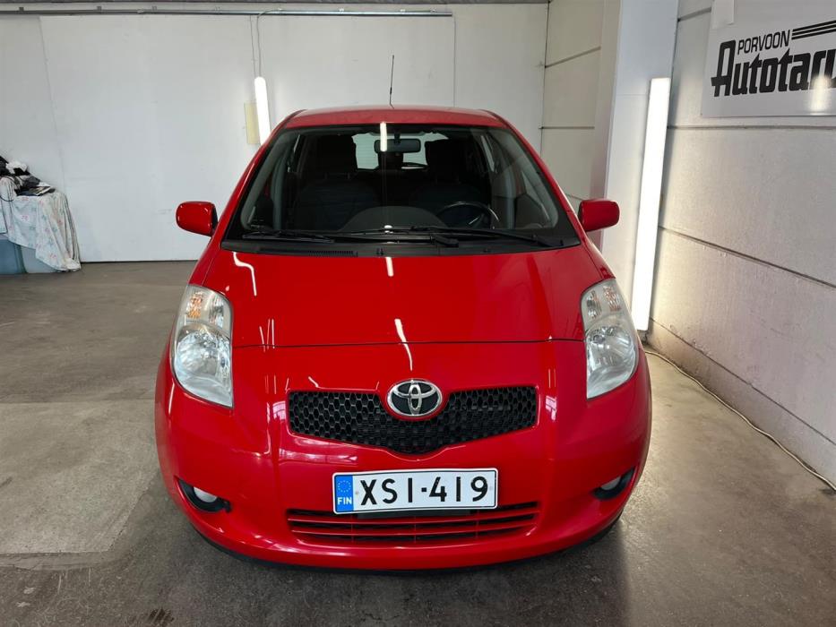 TOYOTA YARIS 2008