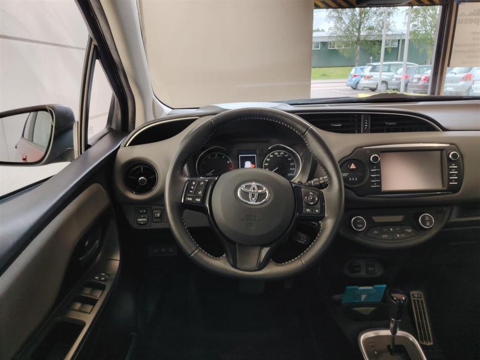 TOYOTA YARIS 2019