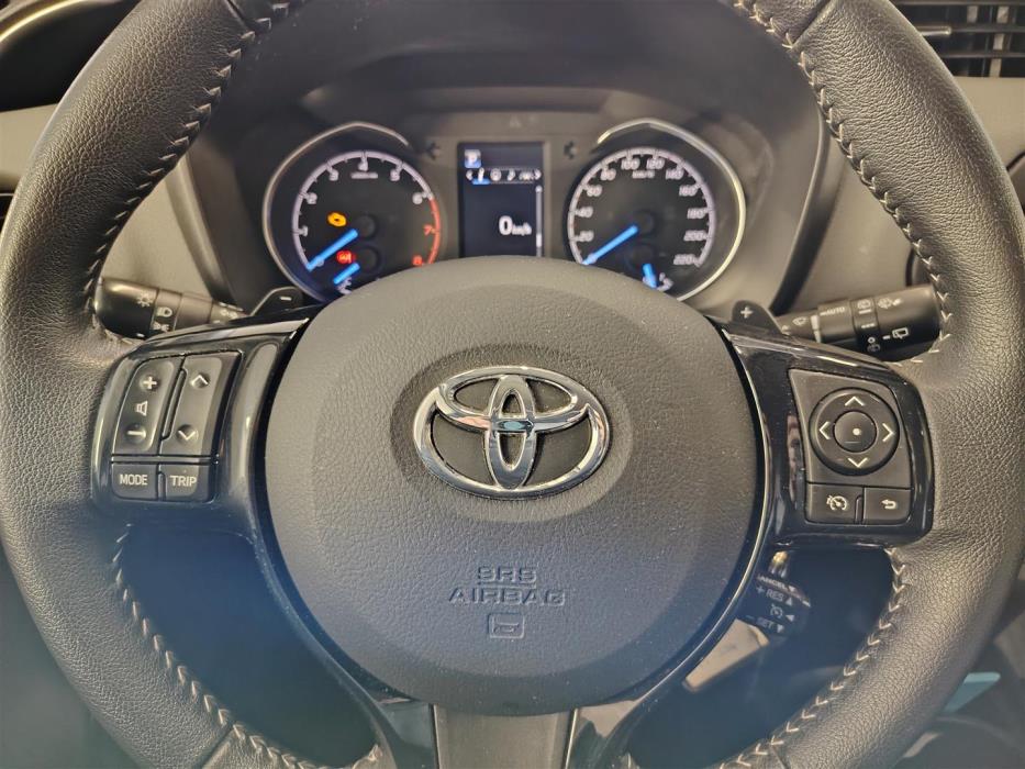 TOYOTA YARIS 2019