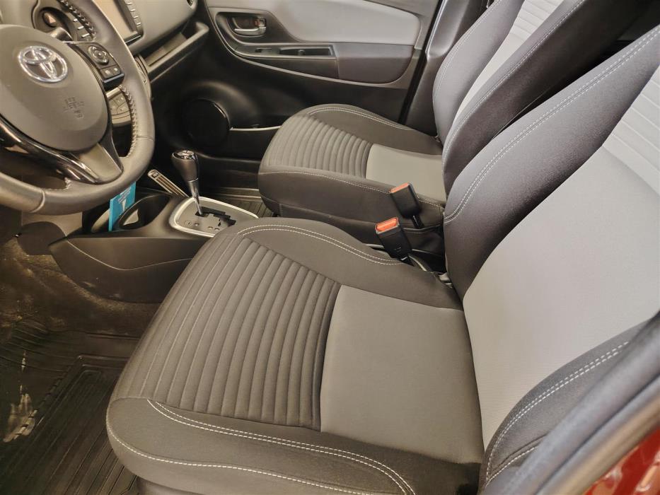 TOYOTA YARIS 2019