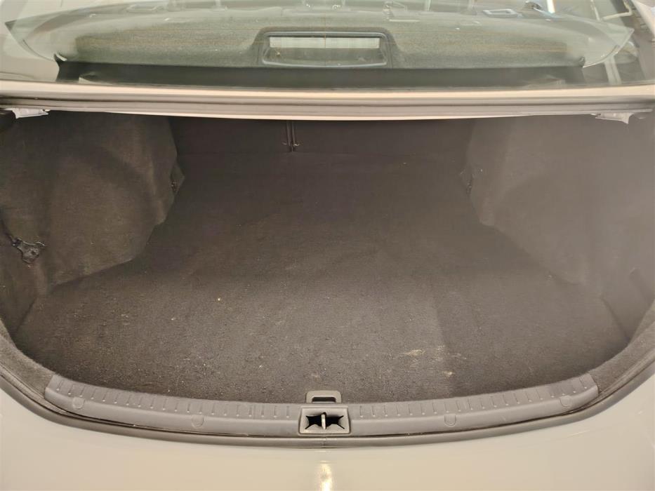 TOYOTA Avensis 2013