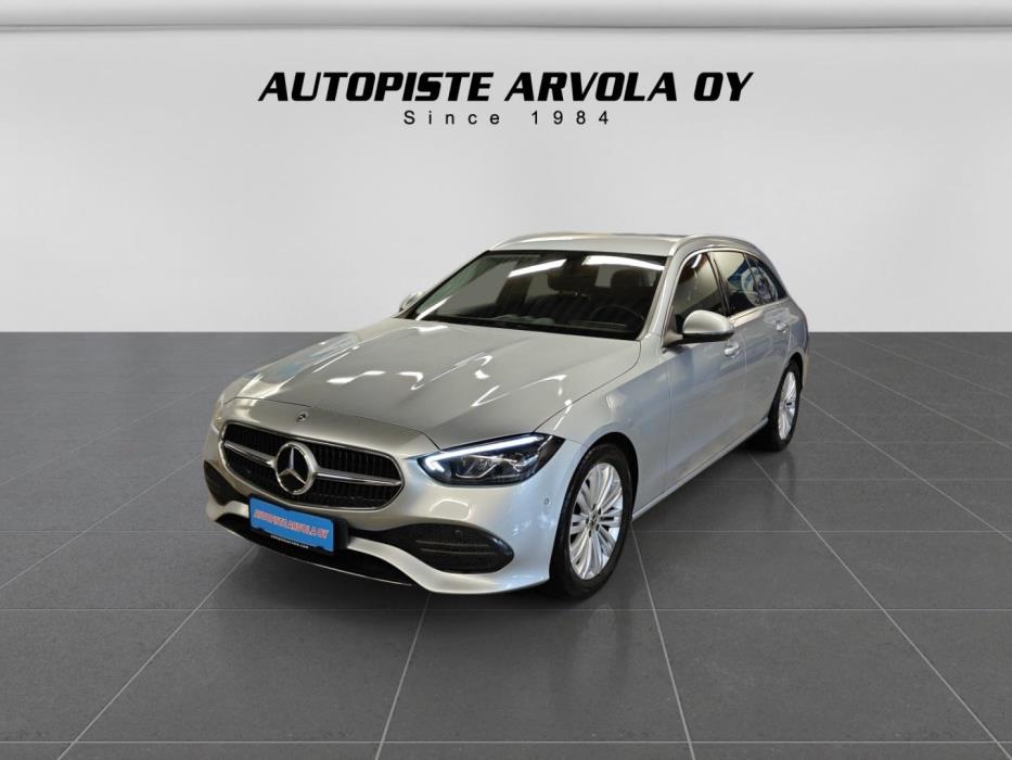 MERCEDES-BENZ C 2023