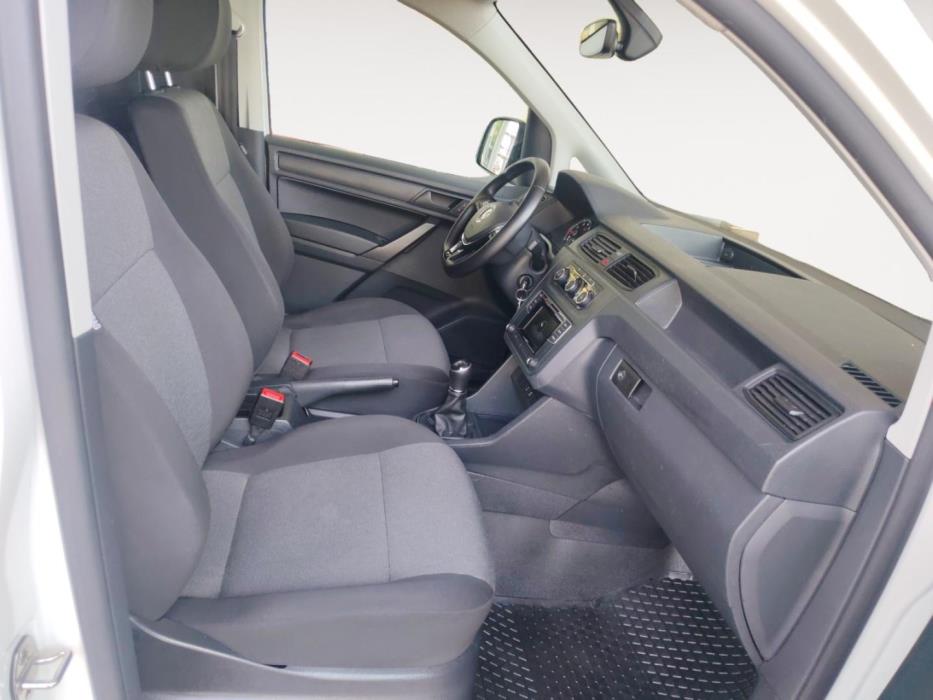 VOLKSWAGEN Caddy 2021