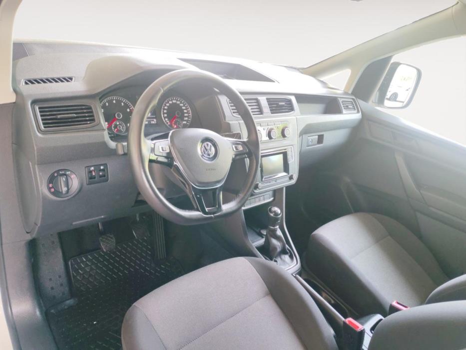 VOLKSWAGEN Caddy 2021