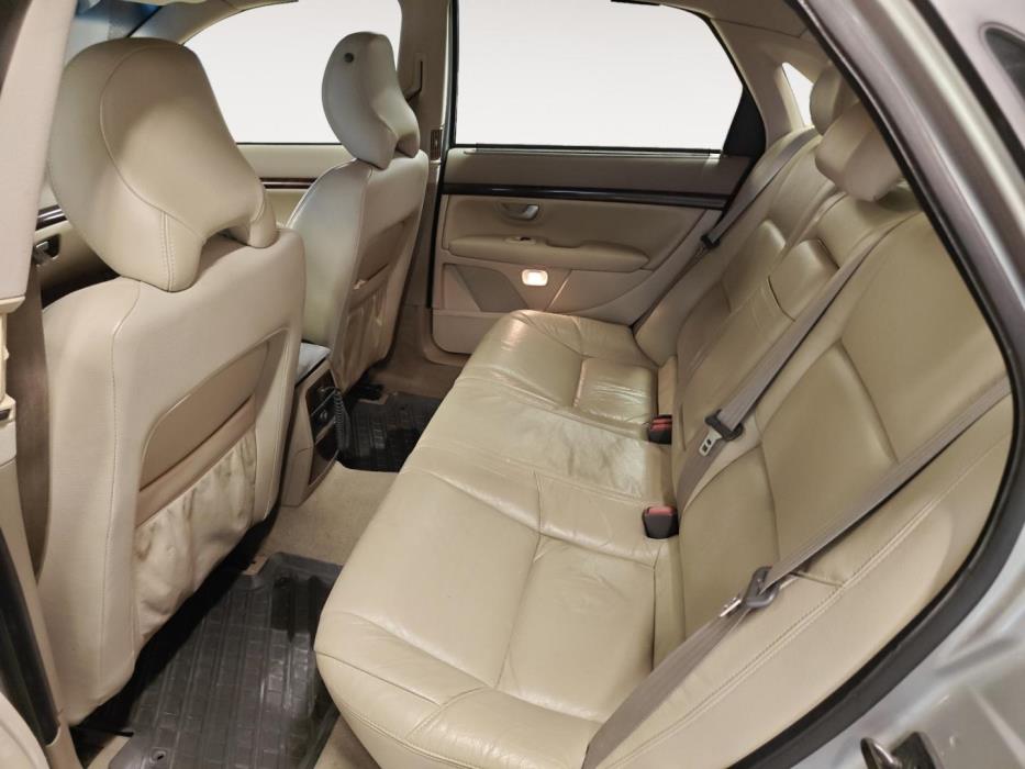 VOLVO S80 2004