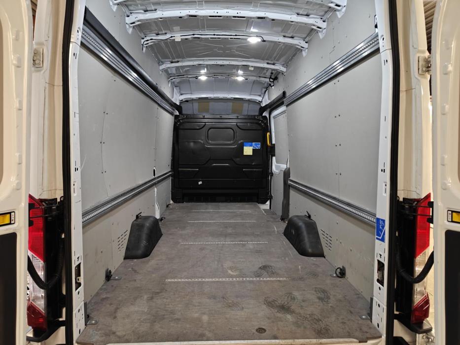 FORD Transit 2025