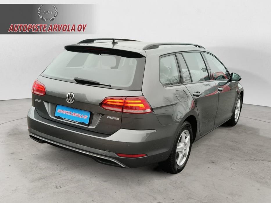 VOLKSWAGEN Golf 2019