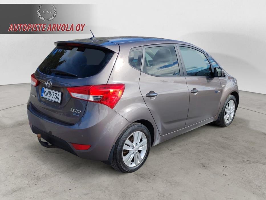 HYUNDAI ix20 2015