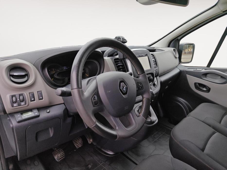 RENAULT Trafic 2016