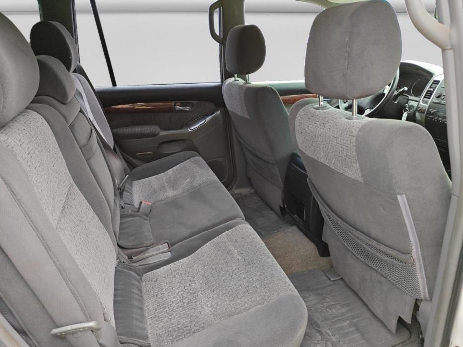 TOYOTA Land Cruiser 2004