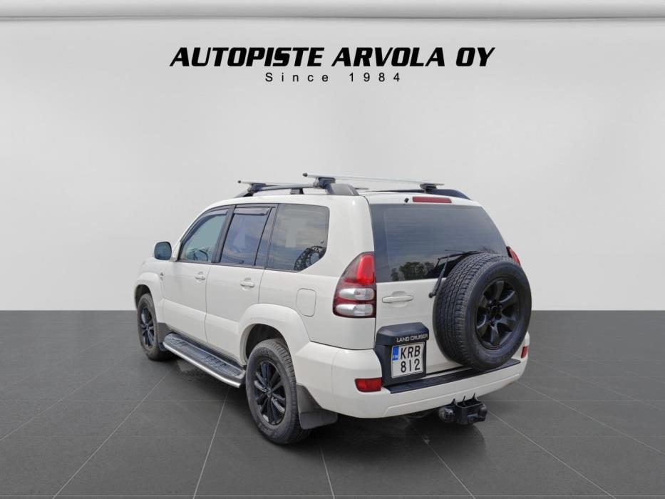 TOYOTA Land Cruiser 2004