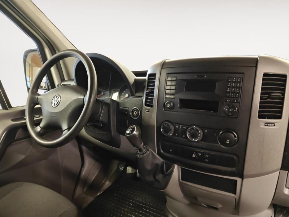 VOLKSWAGEN Crafter 2015