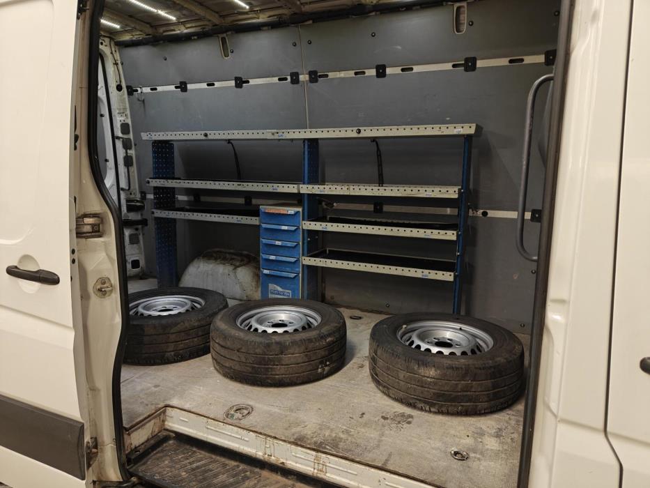 VOLKSWAGEN Crafter 2015