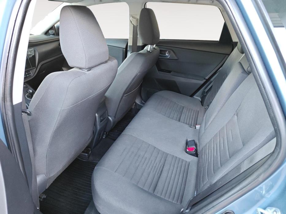 TOYOTA Auris 2016