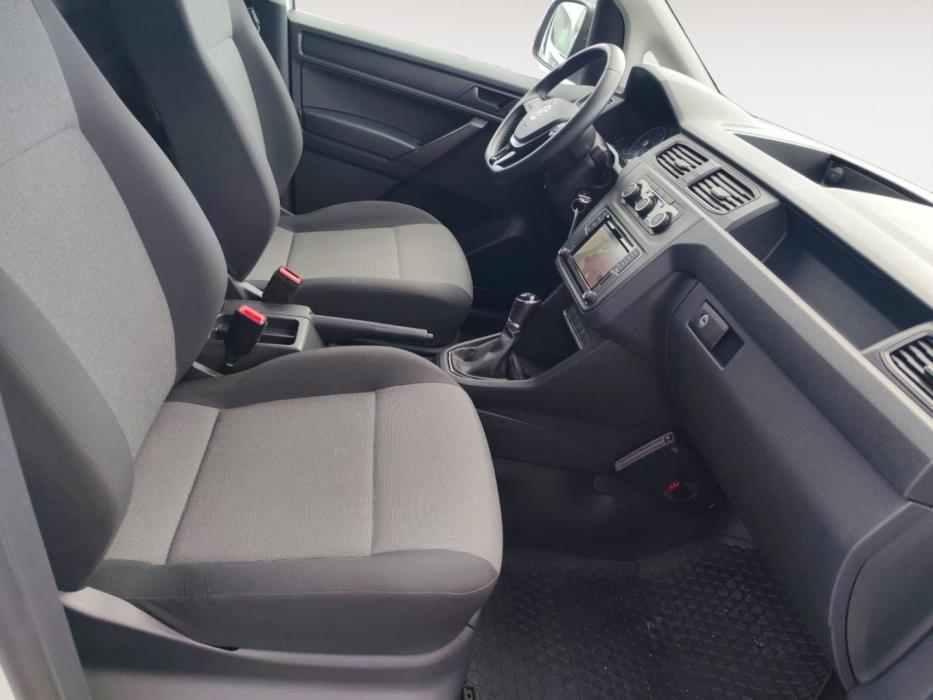 VOLKSWAGEN Caddy 2020