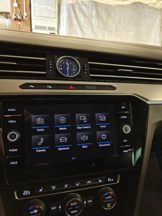 VOLKSWAGEN Passat 2018