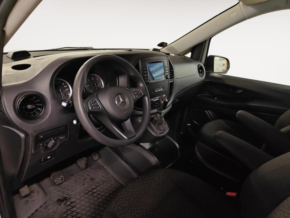 MERCEDES-BENZ Vito 2021