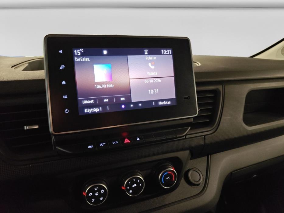 RENAULT Trafic 2022