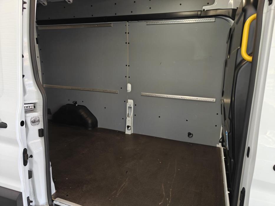 FORD Transit 2025