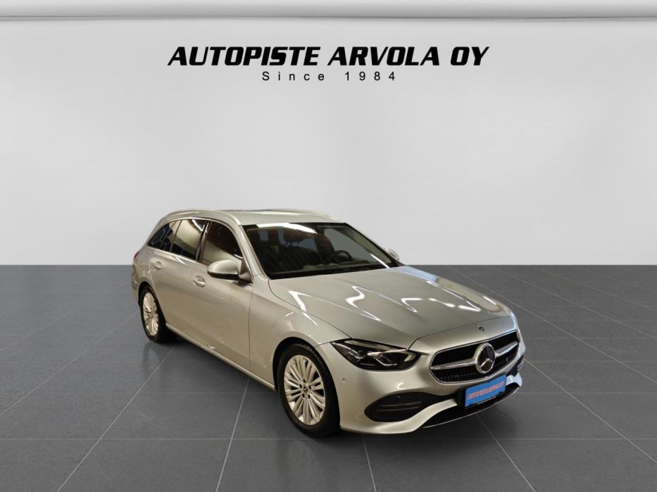 MERCEDES-BENZ C 2023