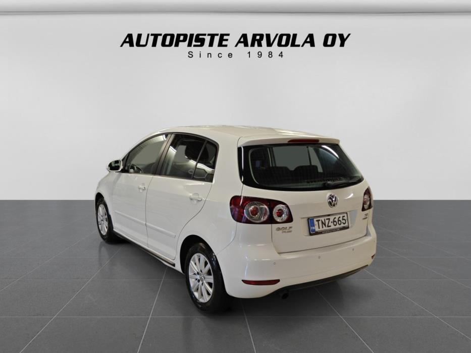 VOLKSWAGEN Golf Plus 2011