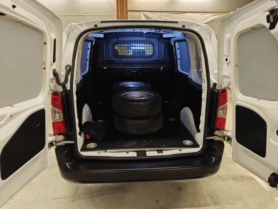 PEUGEOT Partner 2023