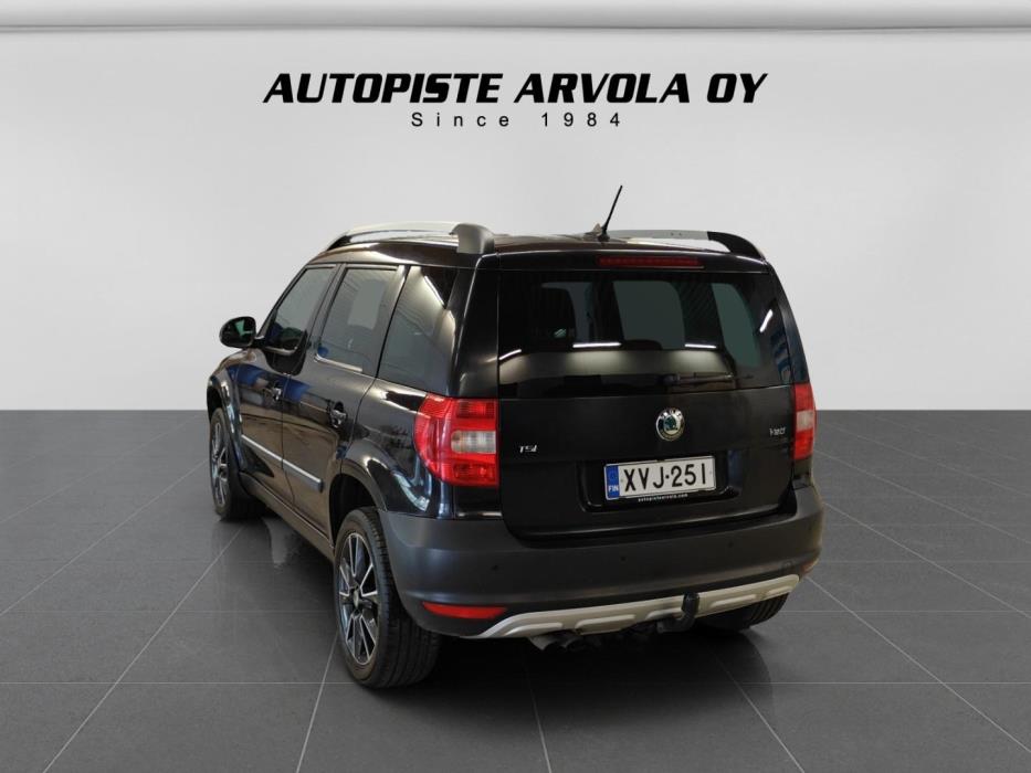 SKODA Yeti 2013