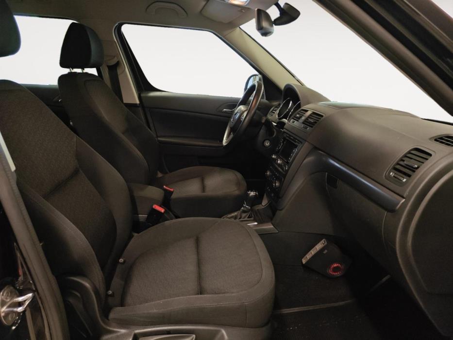 SKODA Yeti 2013