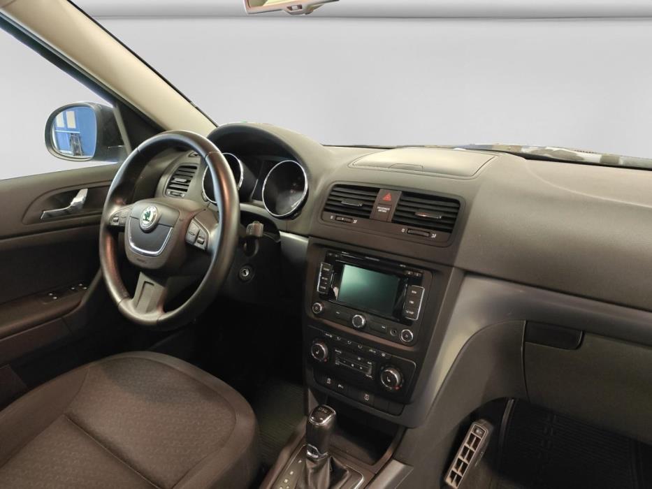 SKODA Yeti 2013