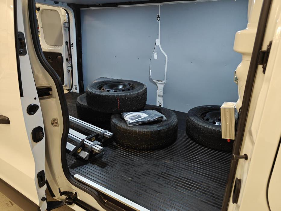 RENAULT Trafic 2021