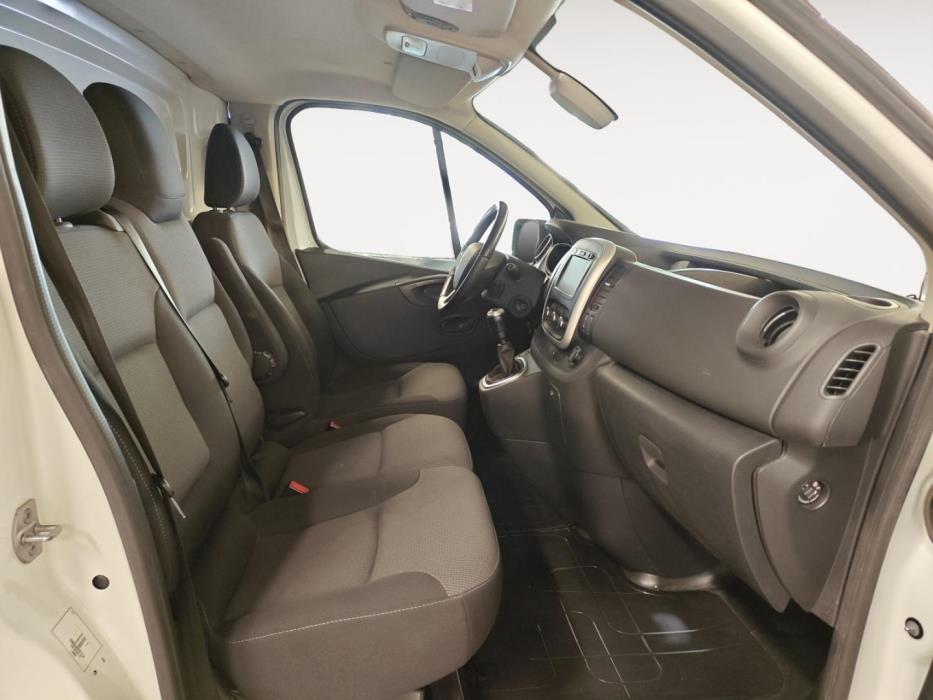 RENAULT Trafic 2021