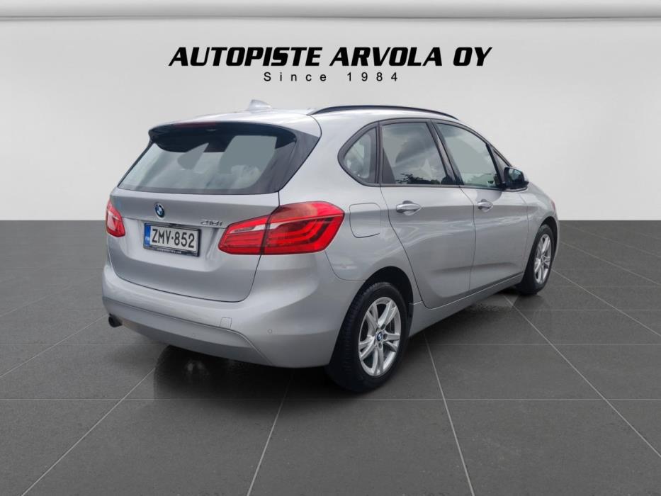 BMW 218 2016