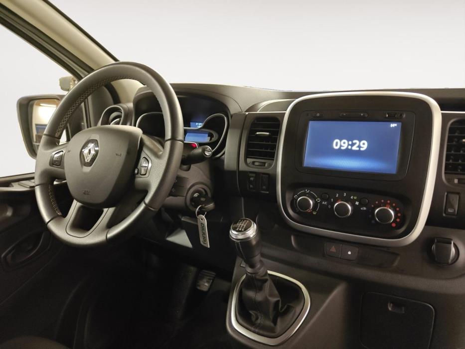 RENAULT Trafic 2021