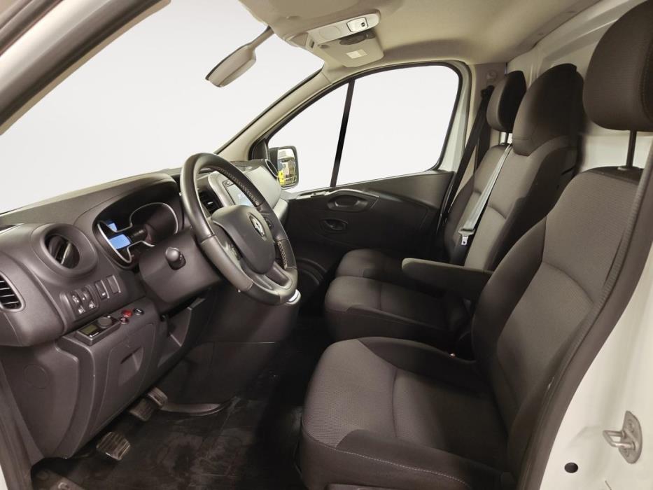 RENAULT Trafic 2021