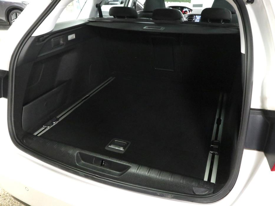 PEUGEOT 308 2018