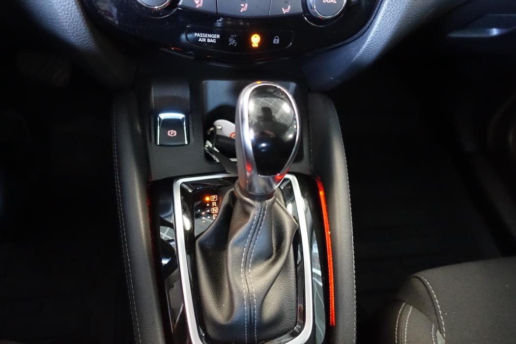 NISSAN Qashqai 2019