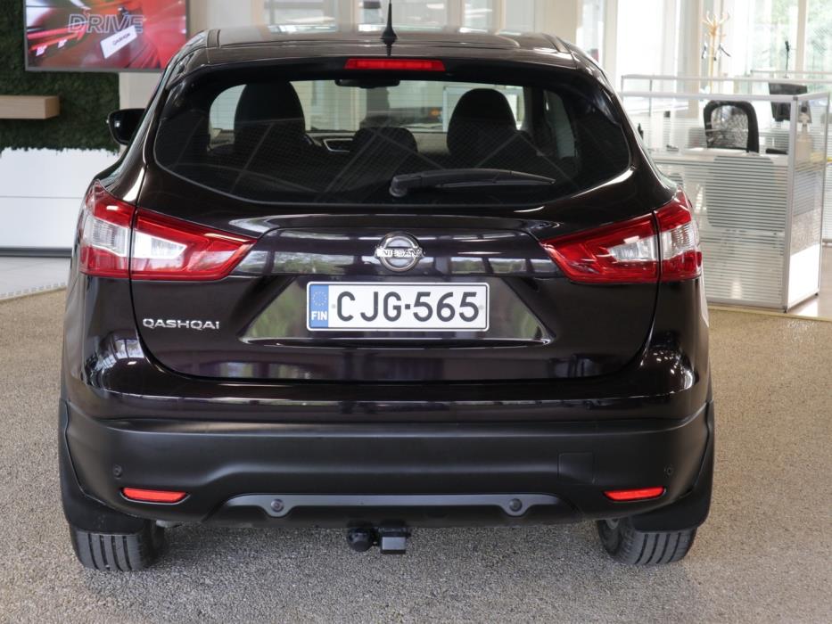 NISSAN Qashqai 2015
