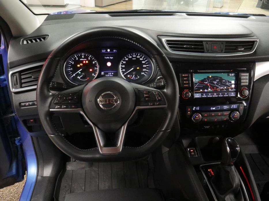 NISSAN Qashqai 2019
